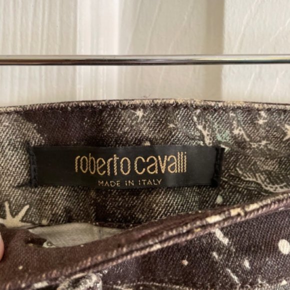 Roberto Cavalli Black Starry Print Skirt - Picture 7 of 9